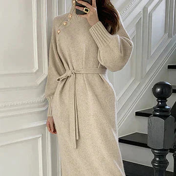 Damen - Strickkleid - Entspannter Passform - Knopfleiste - Bequem und stilvoll für jeden Anlass