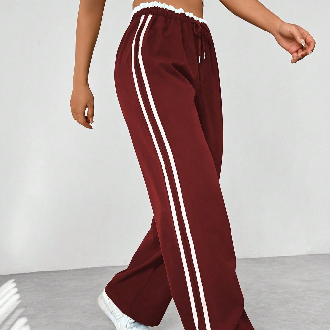 Damen - Trendige Hose - Weitem Bein - Bequeme Passform - Sportlicher Stil für lässige Mode