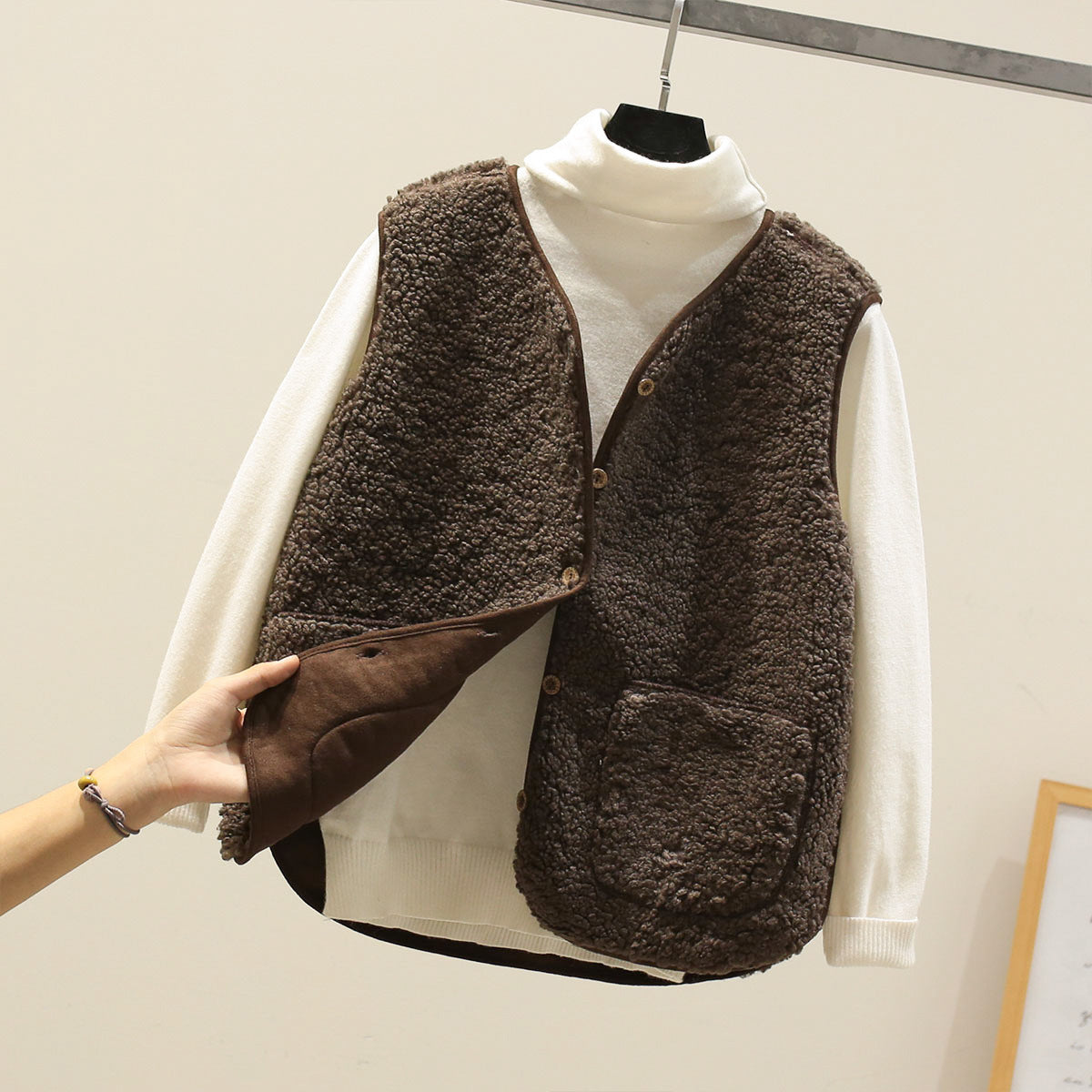 Damen - Shearling Gilet - Knopfverschluss - Bequem & Stilvoll - Perfekt für jeden Anlass