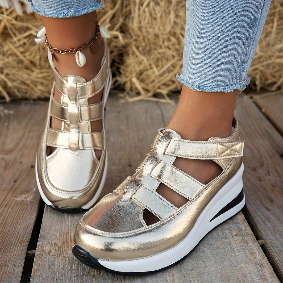 Damen - Komfort Sandalen - Synthetischen Materialien - Ideal für den Alltag - Bequeme und modische Schuhe