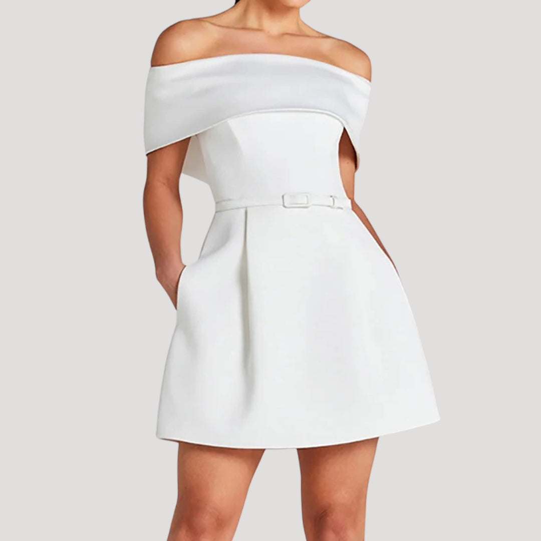 Damen - Schulterfreies Minikleid mit Gürtel - Leichtes Material - Ideal für Partys und besondere Anlässe