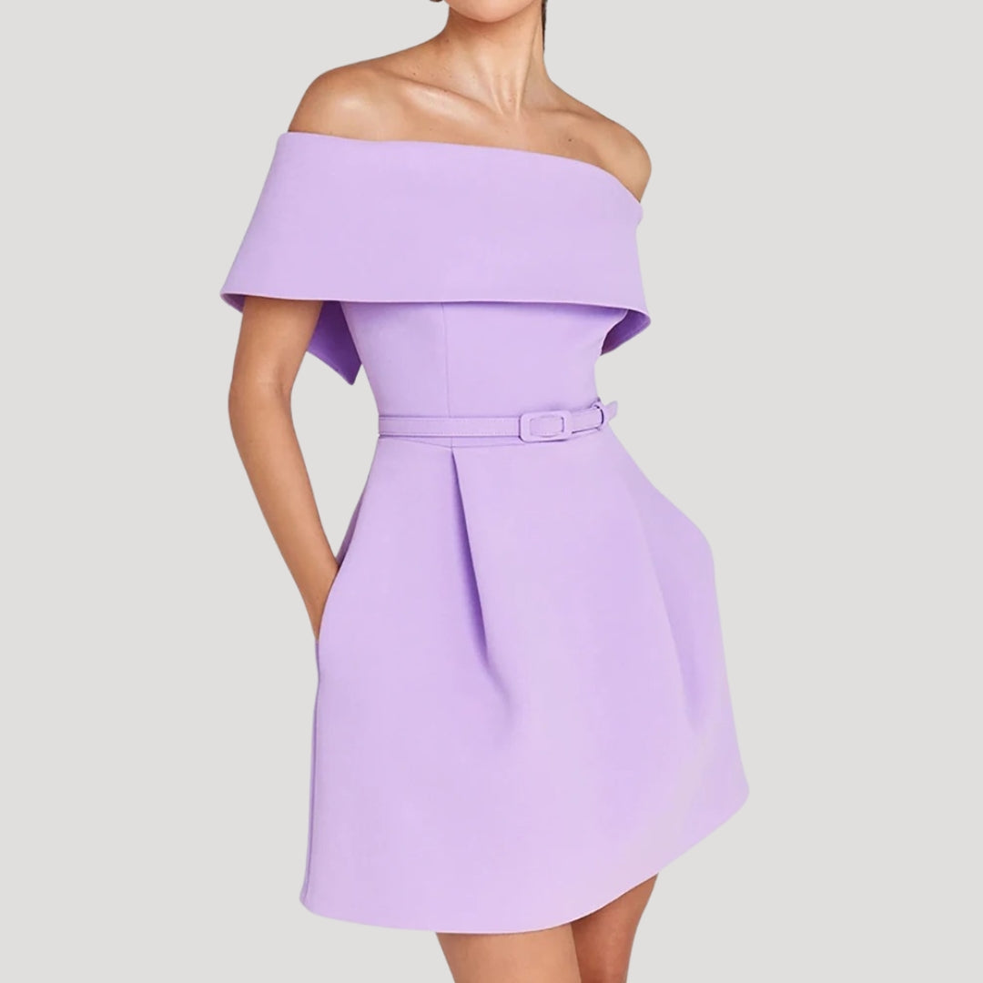 Damen - Schulterfreies Minikleid mit Gürtel - Leichtes Material - Ideal für Partys und besondere Anlässe