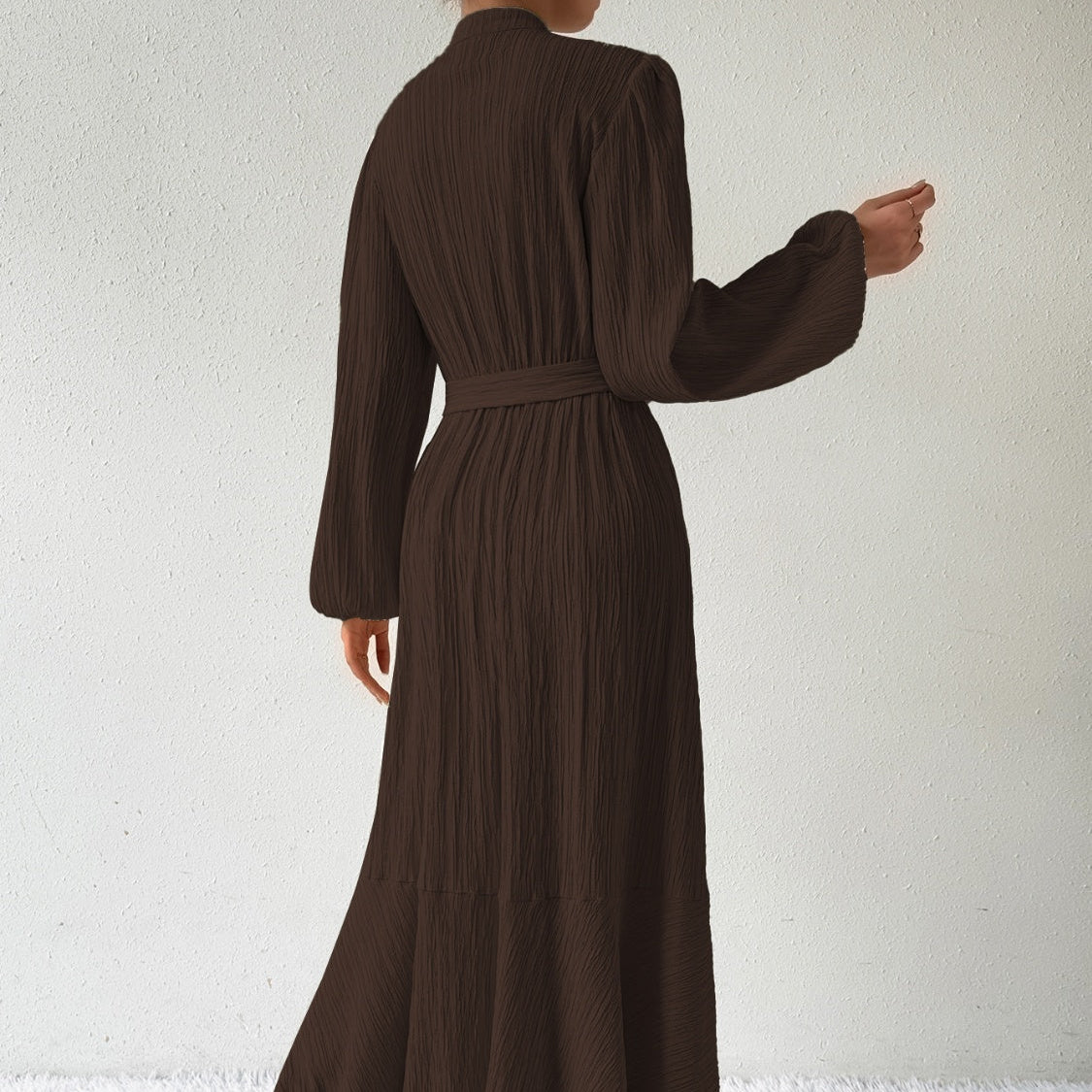 Damen - Plissiertes Maxikleid - Gewebtem Stoff - Lange Ärmel & Hoher Ausschnitt - Ideales Kleid für jeden Anlass
