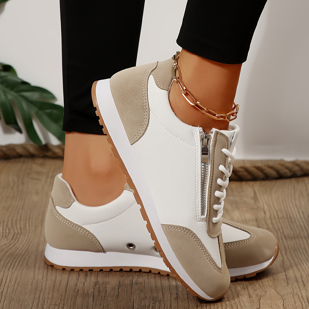 Damen - Plateauschuhe - Dehnbare Materialien - Höhenverstellbares Design - Bequeme Freizeitschuhe für Alltag und Stil