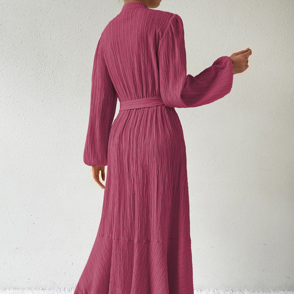 Damen - Plissiertes Maxikleid - Gewebtem Stoff - Lange Ärmel & Hoher Ausschnitt - Ideales Kleid für jeden Anlass