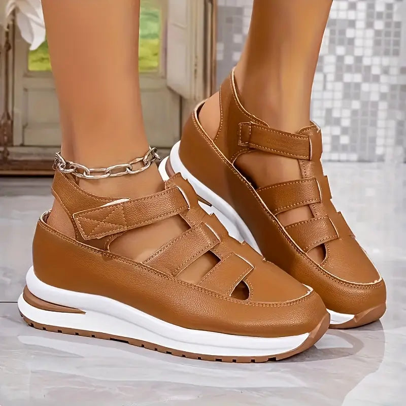 Damen - Komfort Sandalen - Synthetischen Materialien - Ideal für den Alltag - Bequeme und modische Schuhe