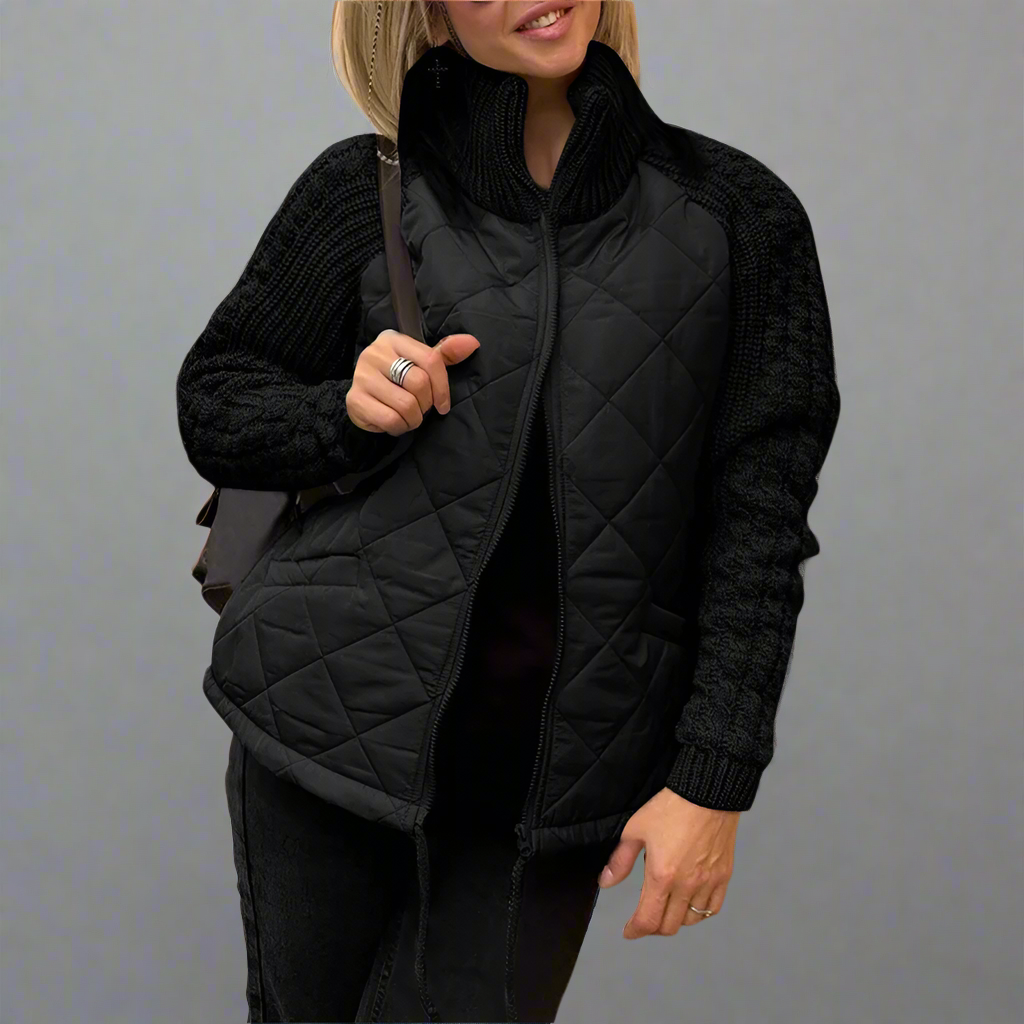Damen - Kuschelige wattierte Jacke - Strickärmeln - Bequemer Winterstyle für kalte Tage