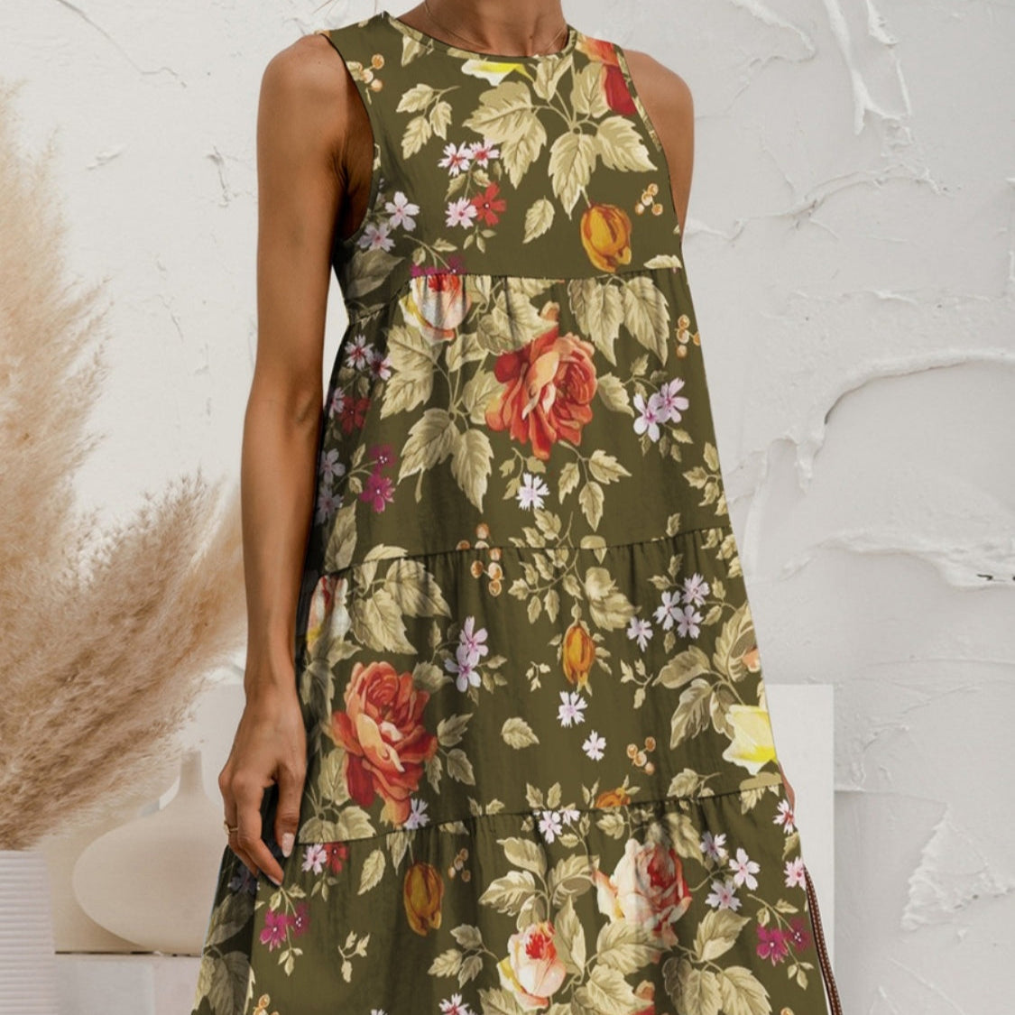 Damen - Gestuftes ärmelloses Kleid - Rundhalsausschnitt - Casual Chic für jeden Anlass