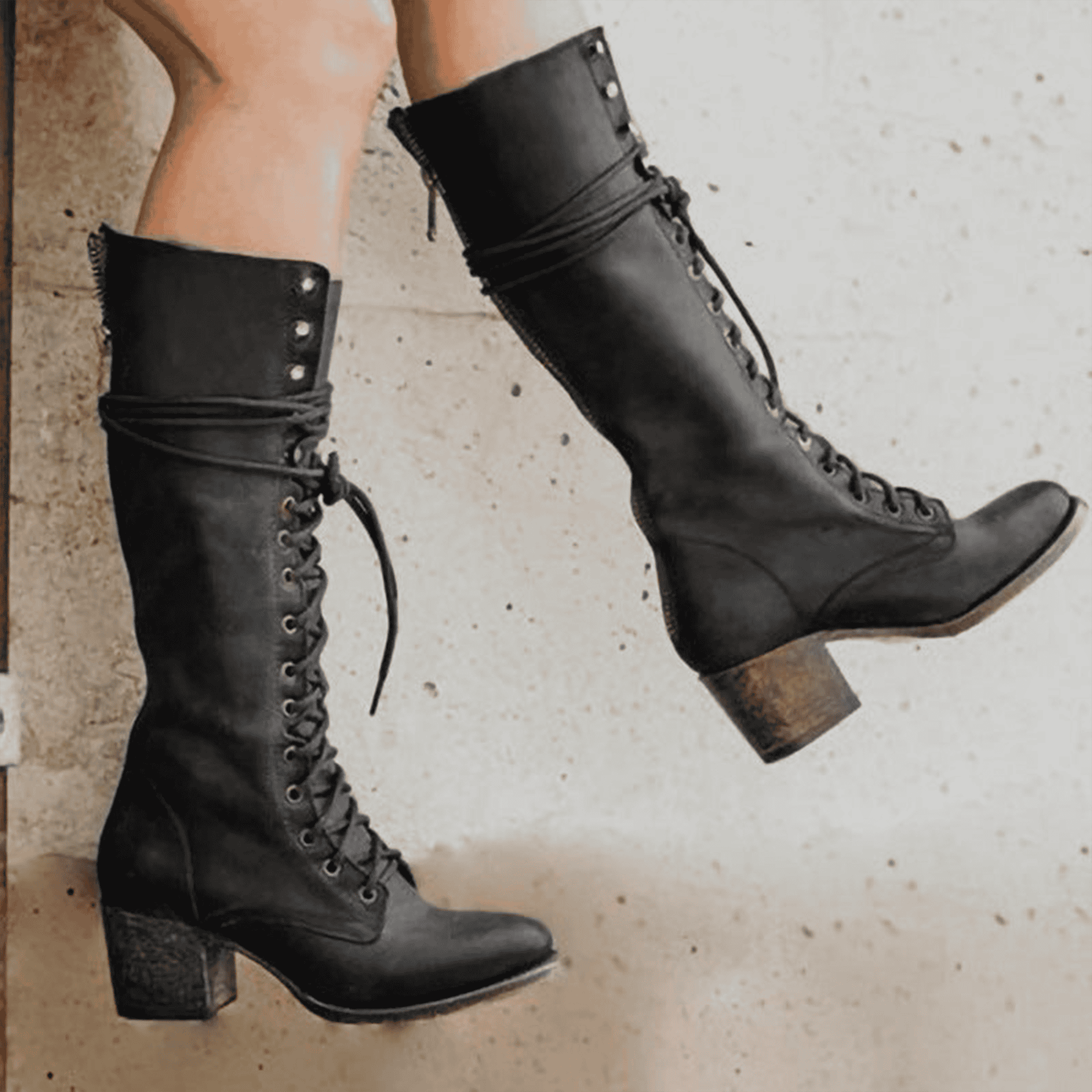 Damen - Kniehohe Schnürstiefel - Blockabsatz - Trendige Stiefel für jeden Anlass