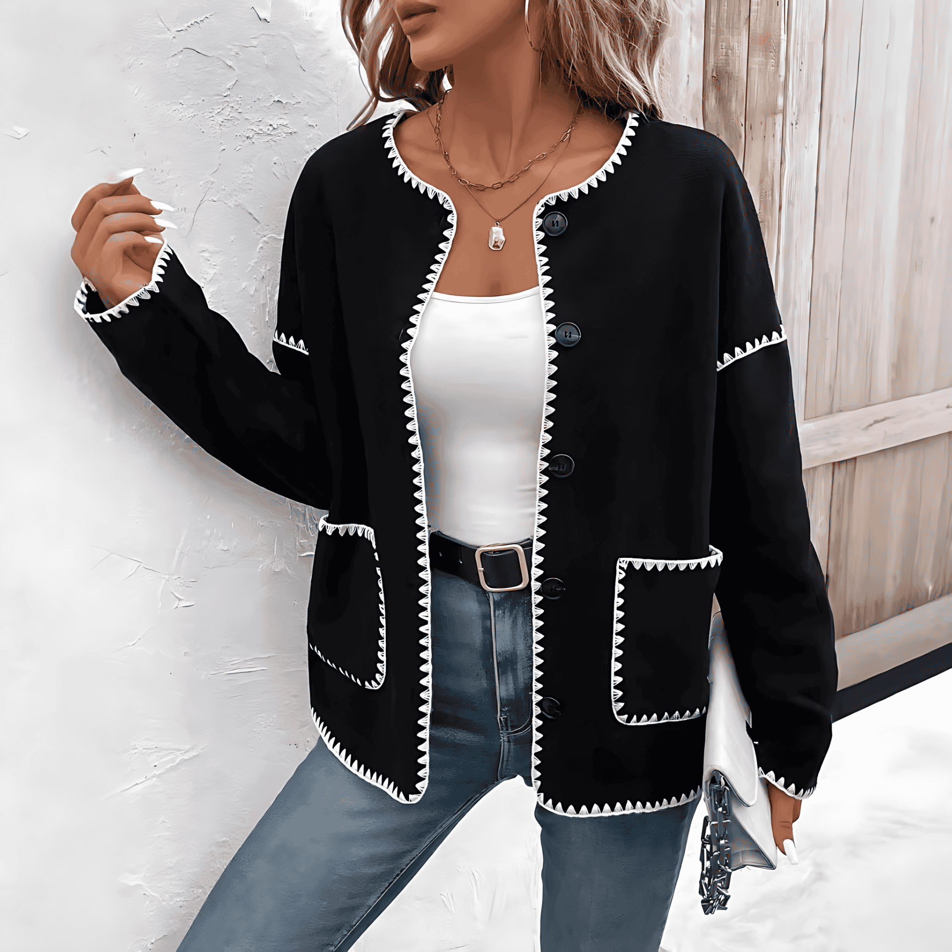 Damen - Stylische Strickjacke mit Taschen - Trendige, bequeme Strickmode für jeden Anlass