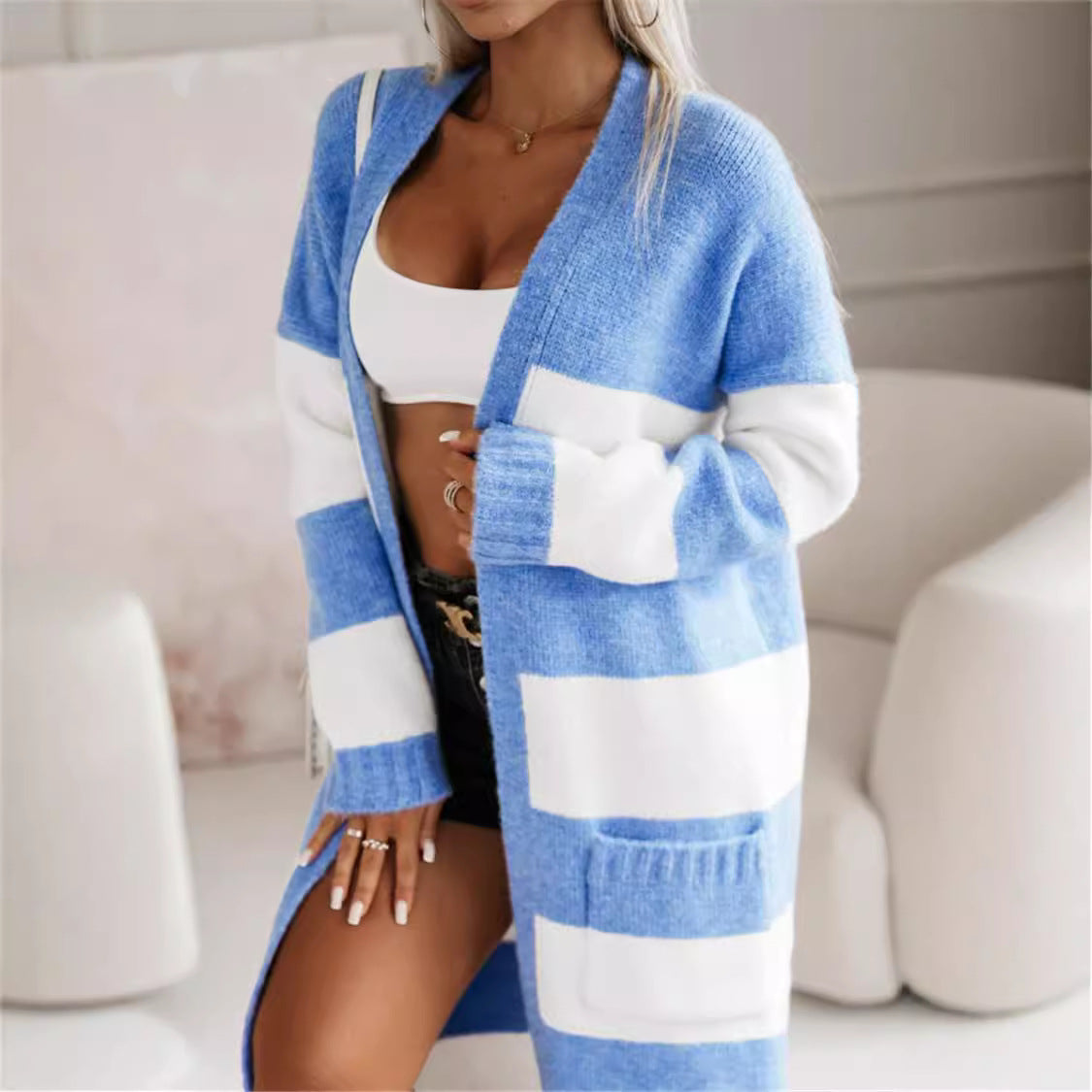Damen - Modischer Strickmantel - Wollmischung - Fette Streifen - Bequem und Stilvoll für jeden Anlass