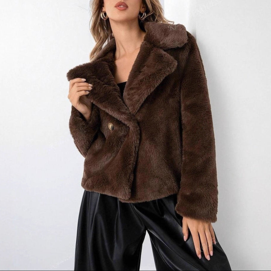 Damen - Trendige Teddyjacke - Weiches Material - Lässige Styles - Must-Have für den Winter