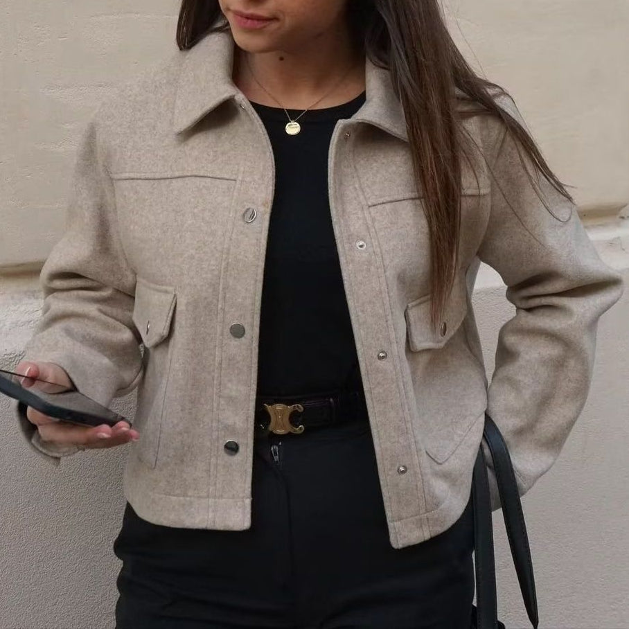 Damen - Kurze Jacke - Weicher Stoff - Stylische und Bequeme Jacke für Jede Gelegenheit