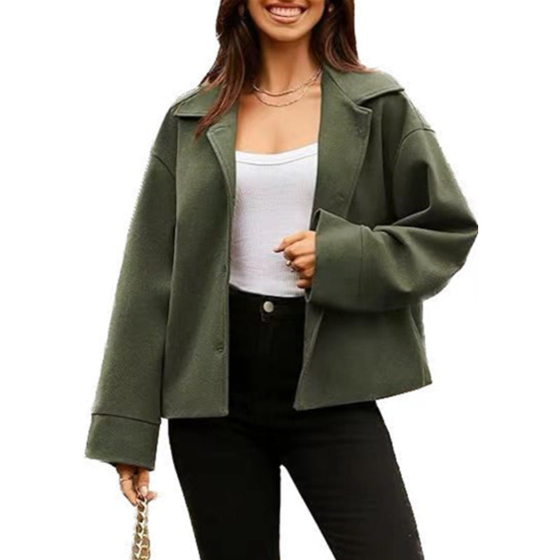 Damen - Übergroße Jacke - Modischer Stil - Trendige Begleiterin für jeden Anlass