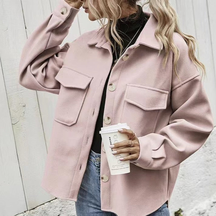 Damen - Übergroße Jacke - Taschen und Knöpfen - Bequeme und stilvolle Oberbekleidung für jeden Anlass