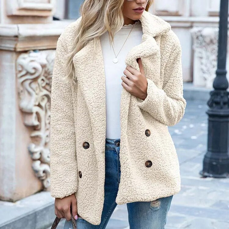 Damen - Wintermantel mit Plüsch Knöpfen - Weichem Fleece - Kuscheliger Stoff & stilvolles Design für kalte Tage
