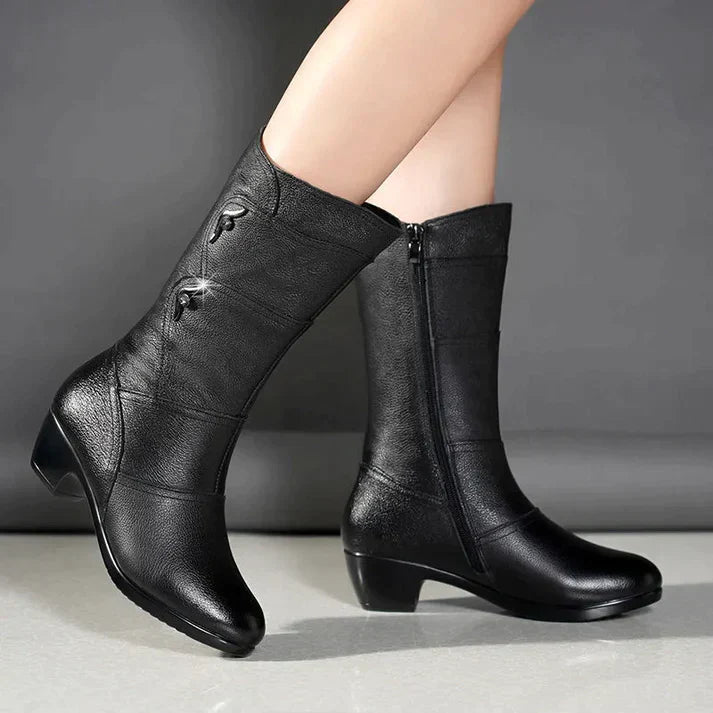 Damen - Schwarze Winterstiefel - Rutschfesten Sohle - Warm & Gemütlich - Perfekt für kalte Tage