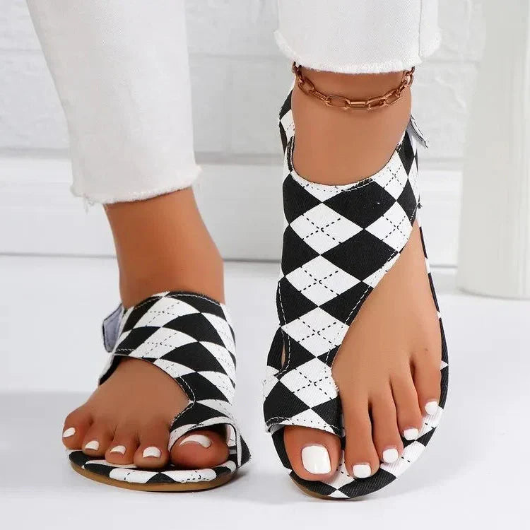 Damen - Sandalen - Hochwertiges Material - Harlekin-Karomuster - Bequeme Passform für den Sommer
