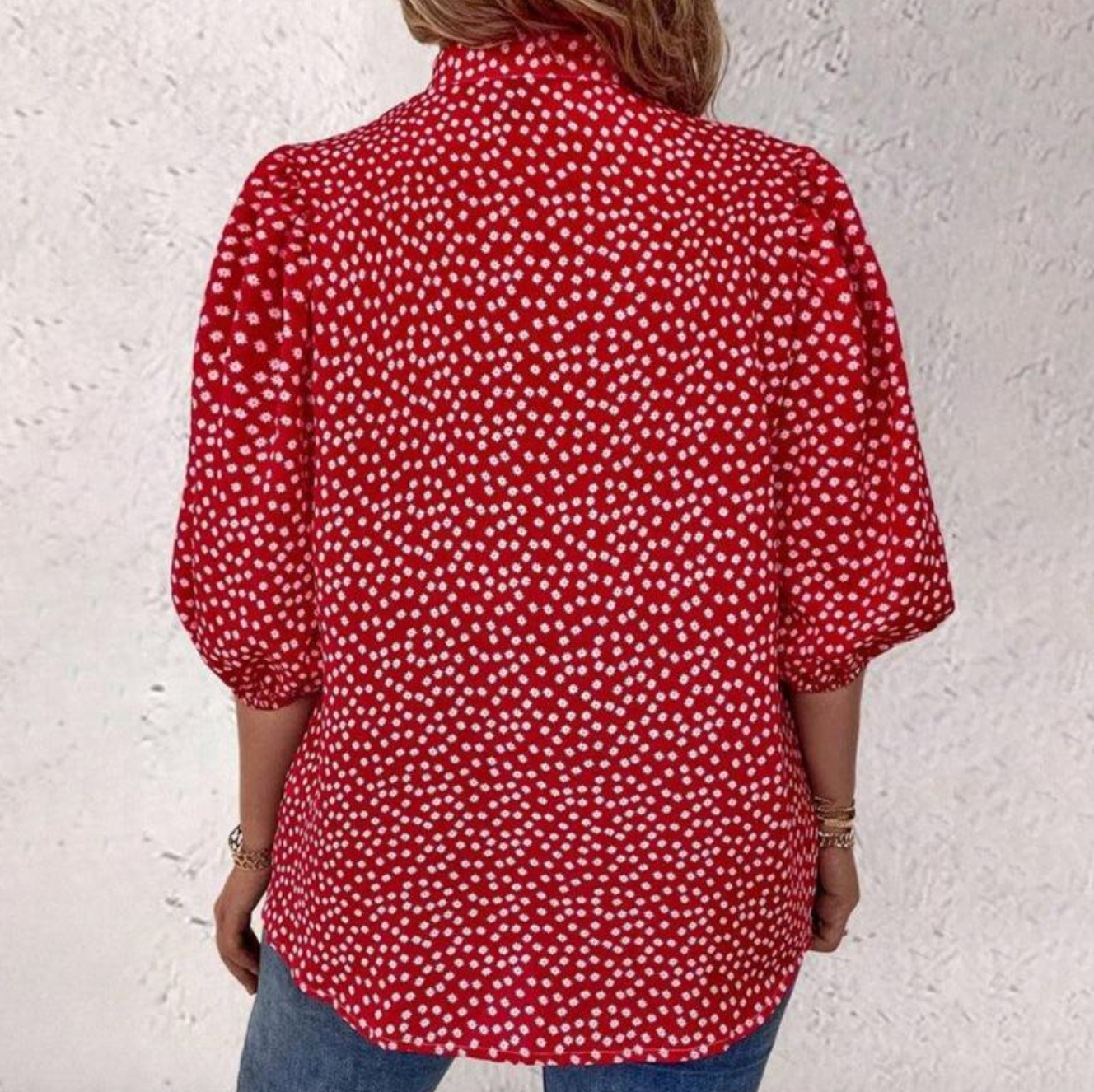 Damen - Bluse mit Blumenmuster - Leichtes Material - Stylisches und bequemes Top für jeden Anlass