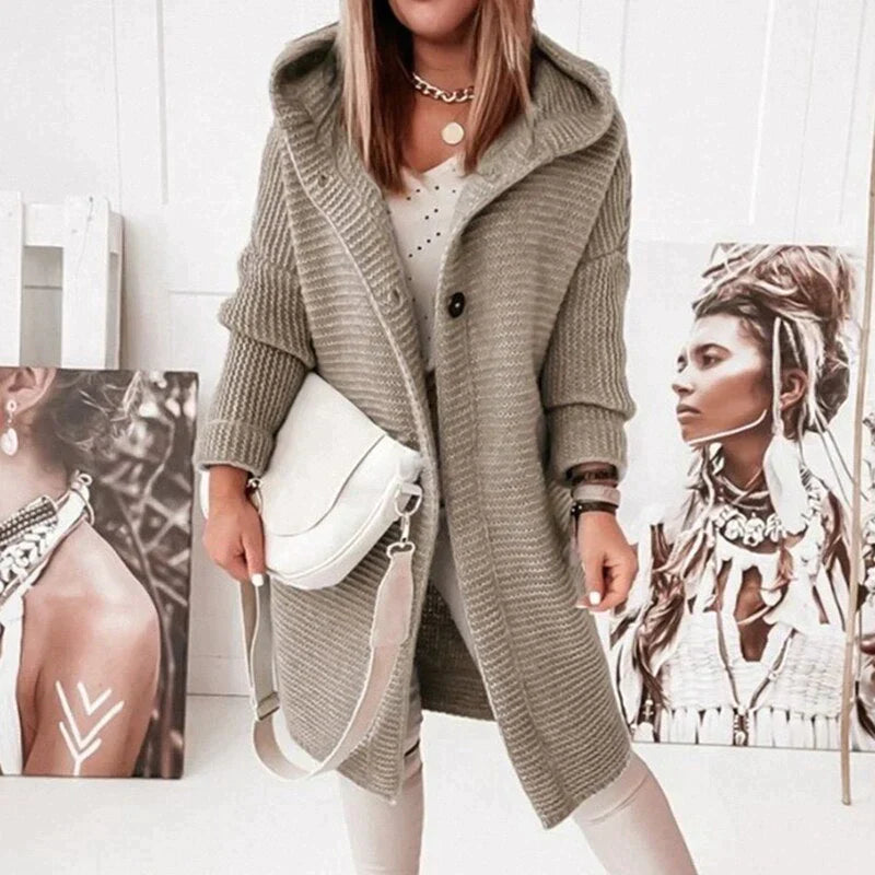 Damen - Lange Strickjacke - Kapuze - Knopfleiste - Bequeme und stilvolle Freizeitmode