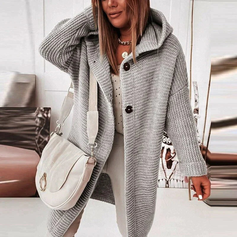 Damen - Lange Strickjacke - Kapuze - Knopfleiste - Bequeme und stilvolle Freizeitmode