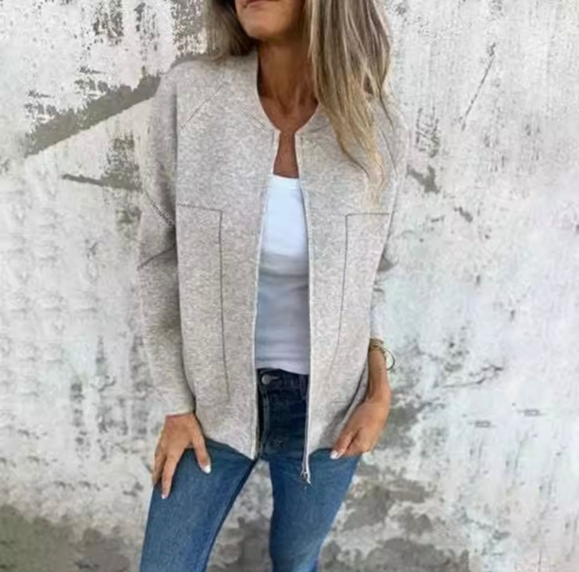 Damen - Stylische Jacke - Reißverschluss - Bequemer Stoff - Perfekt für jeden Anlass
