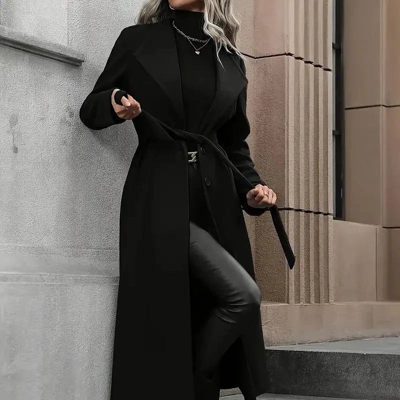 Damen - Langer Trenchcoat mit Gürtel - Maßgeschneiderter Schnitt - Eleganter Übergangslook