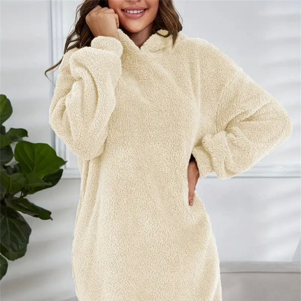 Damen - Übergroßes Kleid mit Kapuze - Weichem Fleece - Bequem und stylisch für jeden Anlass