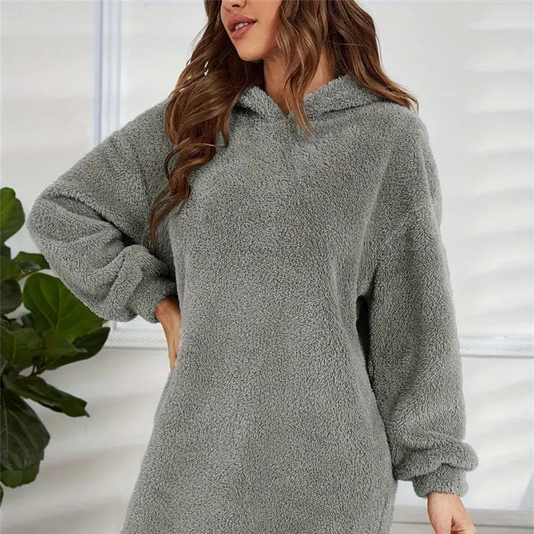Damen - Übergroßes Kleid mit Kapuze - Weichem Fleece - Bequem und stylisch für jeden Anlass