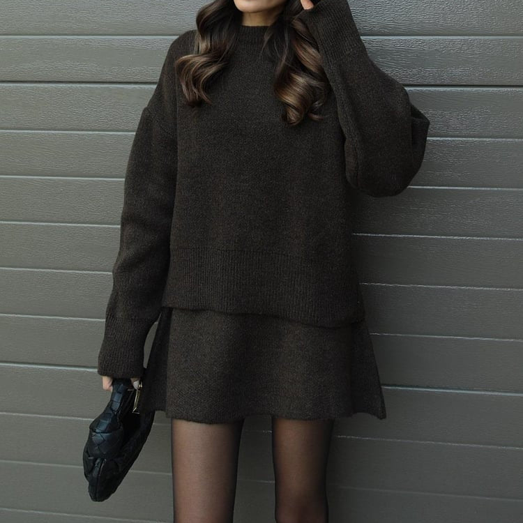 Damen - Strickpullover und Rock im Set - Langarm Mini - Bequemes Outfit für stilvolle Looks