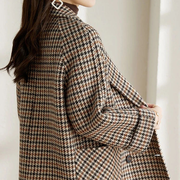 Damen - Klassischer langer karierter Blazer - Hochwertiger Herbststil - Eleganter Look für den Alltag