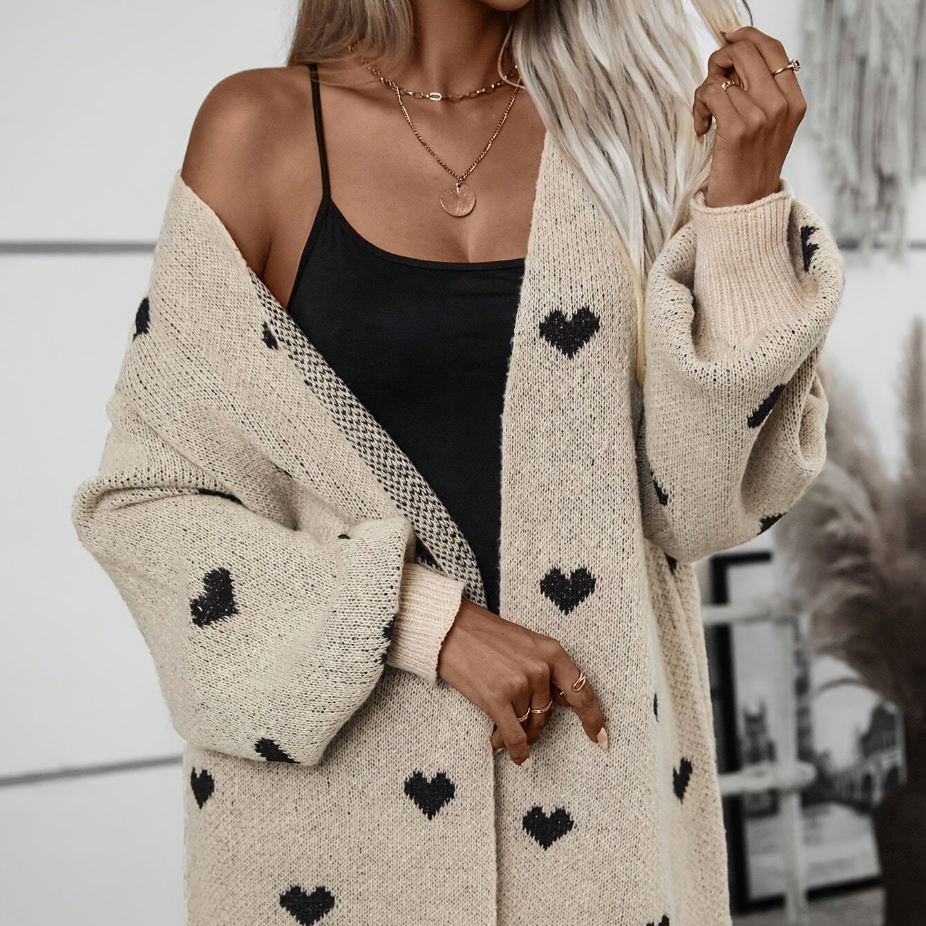 Damen - Strickjacke - Herzmuster - Langarm Stil - Modische und gemütliche Oberbekleidung