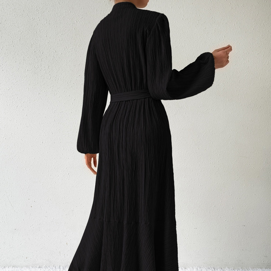 Damen - Plissiertes Maxikleid - Gewebtem Stoff - Lange Ärmel & Hoher Ausschnitt - Ideales Kleid für jeden Anlass
