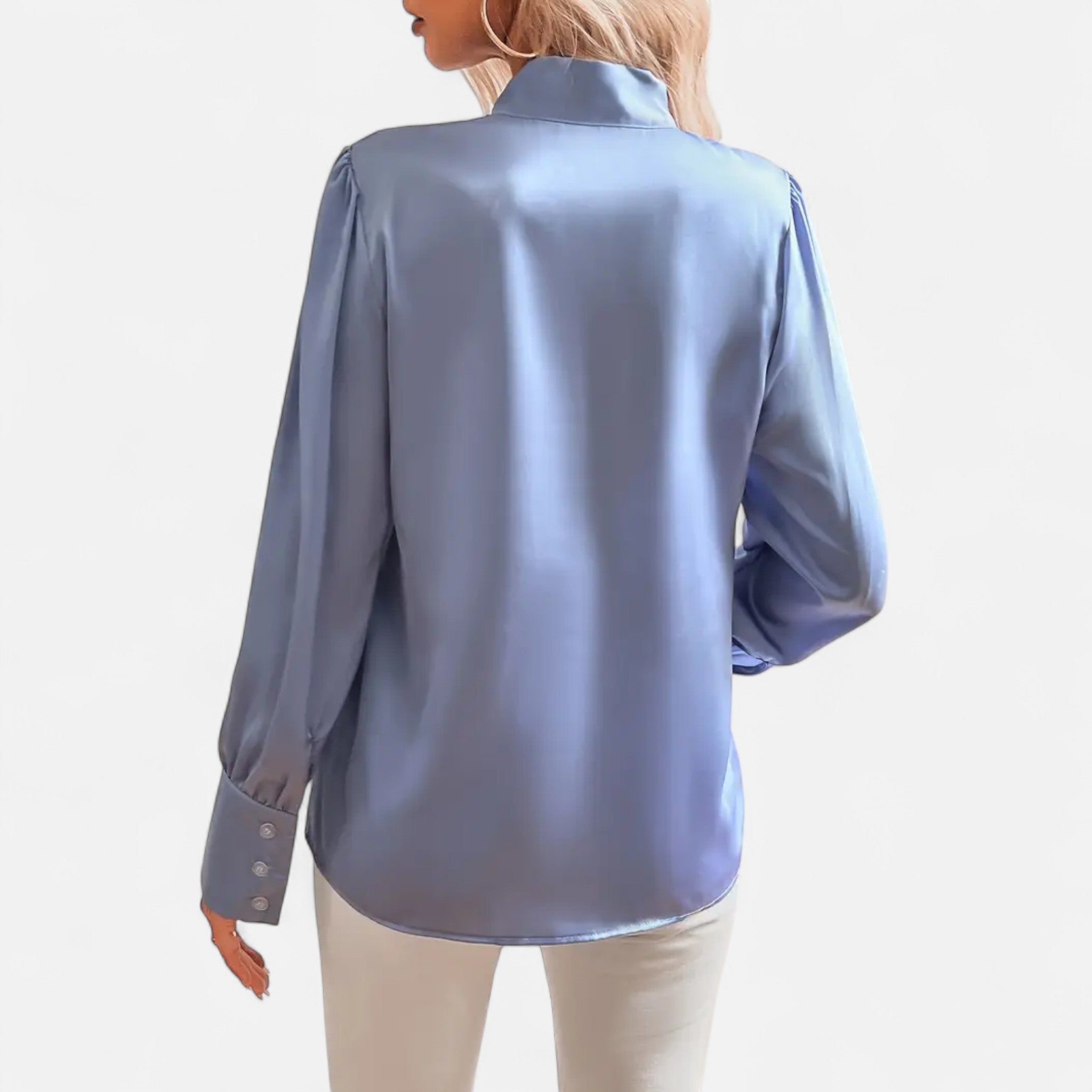 Damen - Satin Bluse mit Fliege - Eleganter Ausschnitt Stil - Perfekt für besondere Anlässe