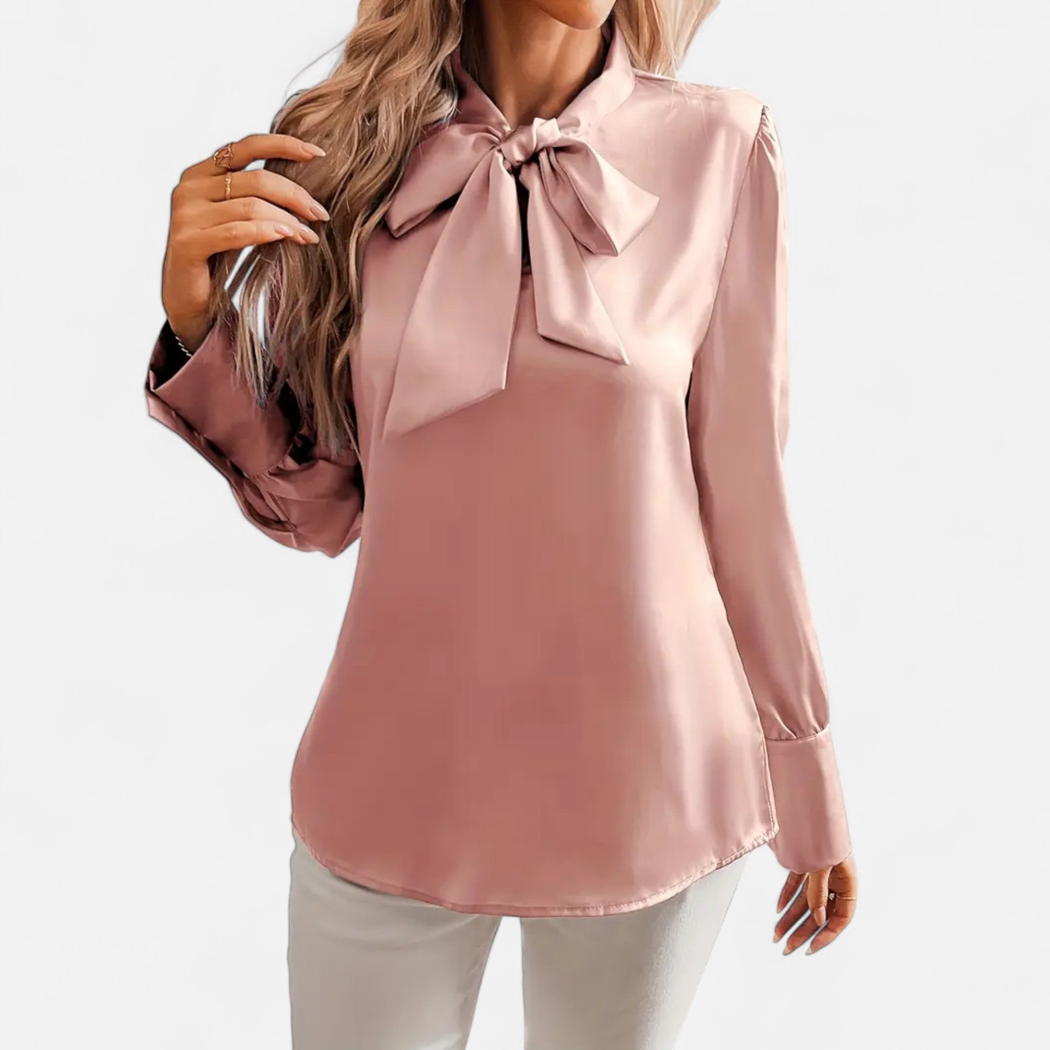 Damen - Satin Bluse mit Fliege - Eleganter Ausschnitt Stil - Perfekt für besondere Anlässe
