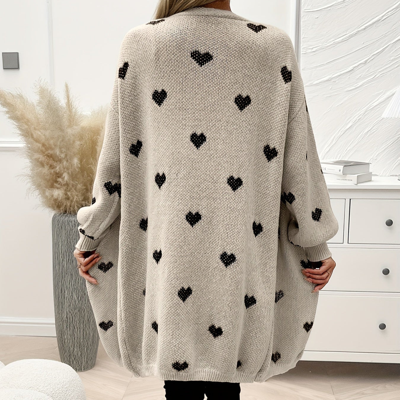 Damen - Strickjacke - Herzmuster - Langarm Stil - Modische und gemütliche Oberbekleidung