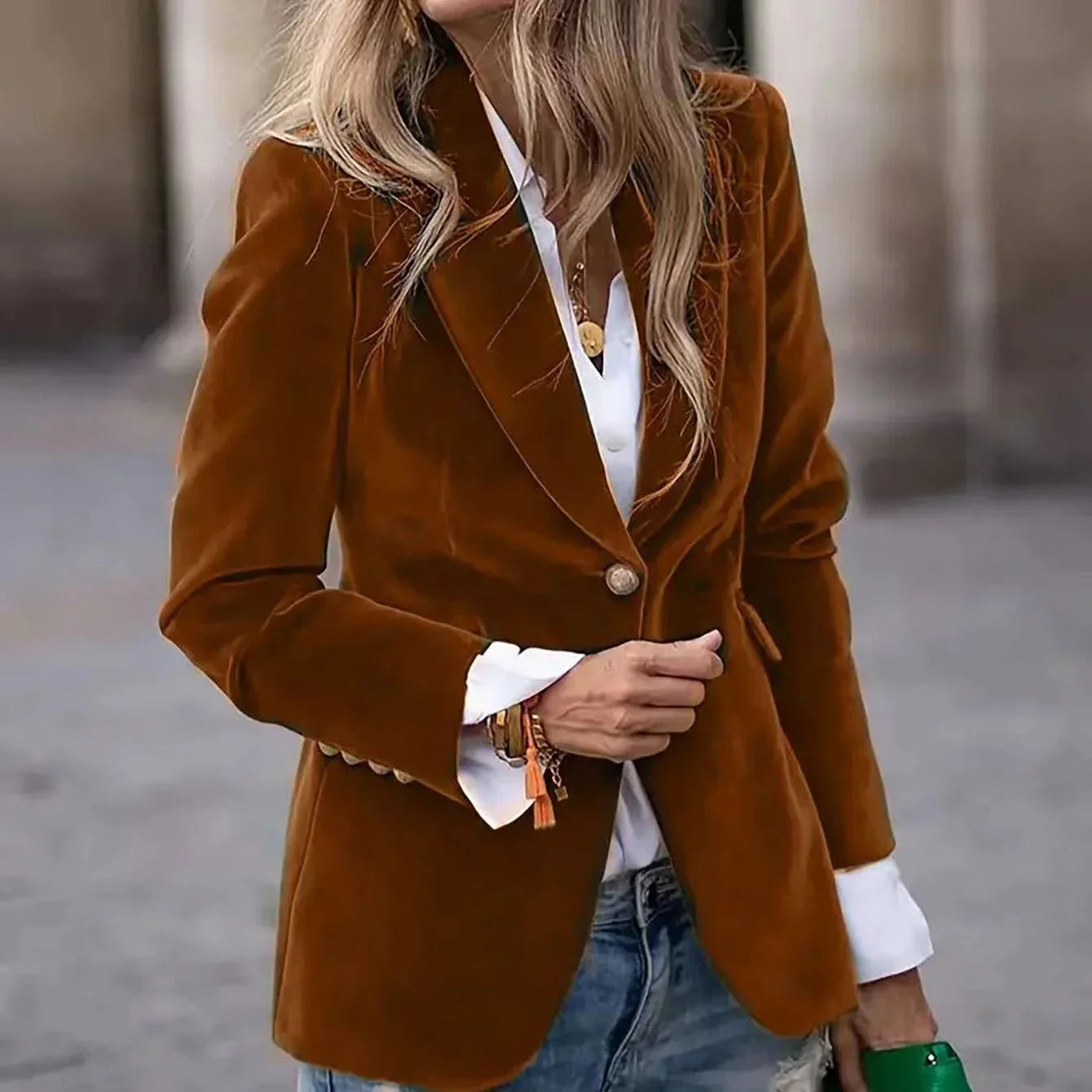 Damen - Blazer - Samt - Eleganter Stil mit goldenen Knöpfen - Perfekt für besondere Anlässe
