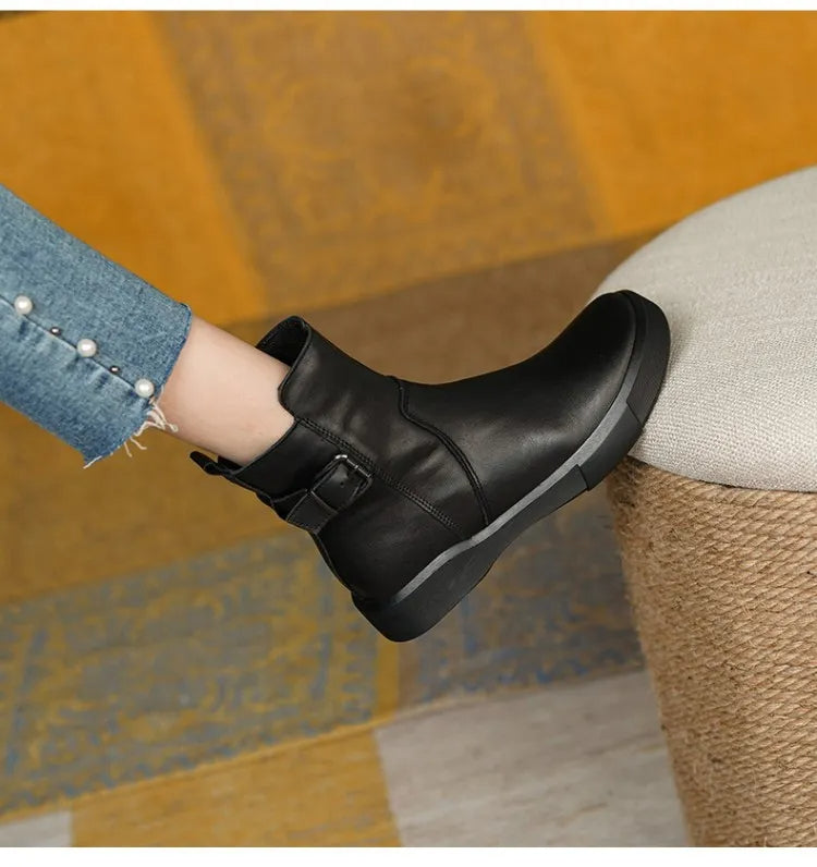 Damen - Mittlere Stiefel - Stilvolle Seitliche Schnallengestaltung - Modische Fußbekleidung