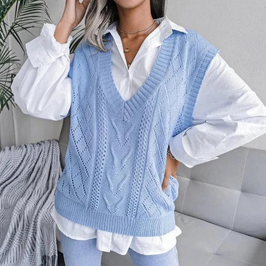 Damen - Lässige V-Ausschnitt Weste mit Zopfmuster - Wollmischung - Kuschelige für Stil und Komfort