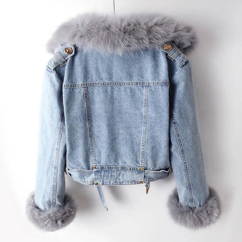 Damen - Jeansjacke mit Kunstfellkragen - Strapazierfähige Denim - Stylische Winterjacke - Komfort und Eleganz