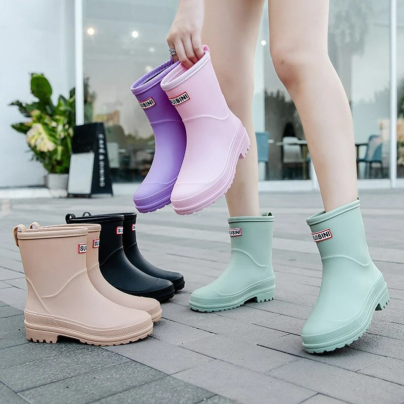 Frauen - Wasserdichte Regenstiefel - Rutschfeste Sohle - Mid-Calf für ultimativen Komfort bei jedem Wetter