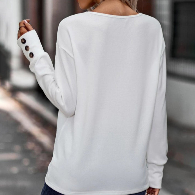 Damen - Stylische Oberteile mit V-Ausschnitt und Knöpfen - Einfarbiges Design für jeden Anlass