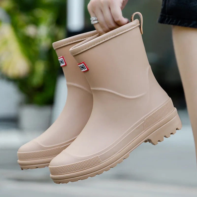 Frauen - Wasserdichte Regenstiefel - Rutschfeste Sohle - Mid-Calf für ultimativen Komfort bei jedem Wetter