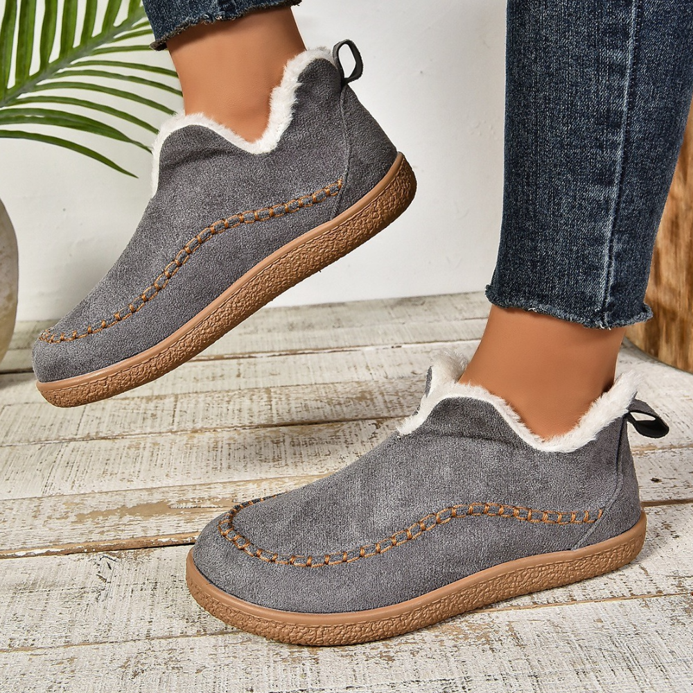 Damen - Schuhe - Wärmend gefütterte Schuhe - Anti-Rutsch-Sohle - Ideal für kalte Tage