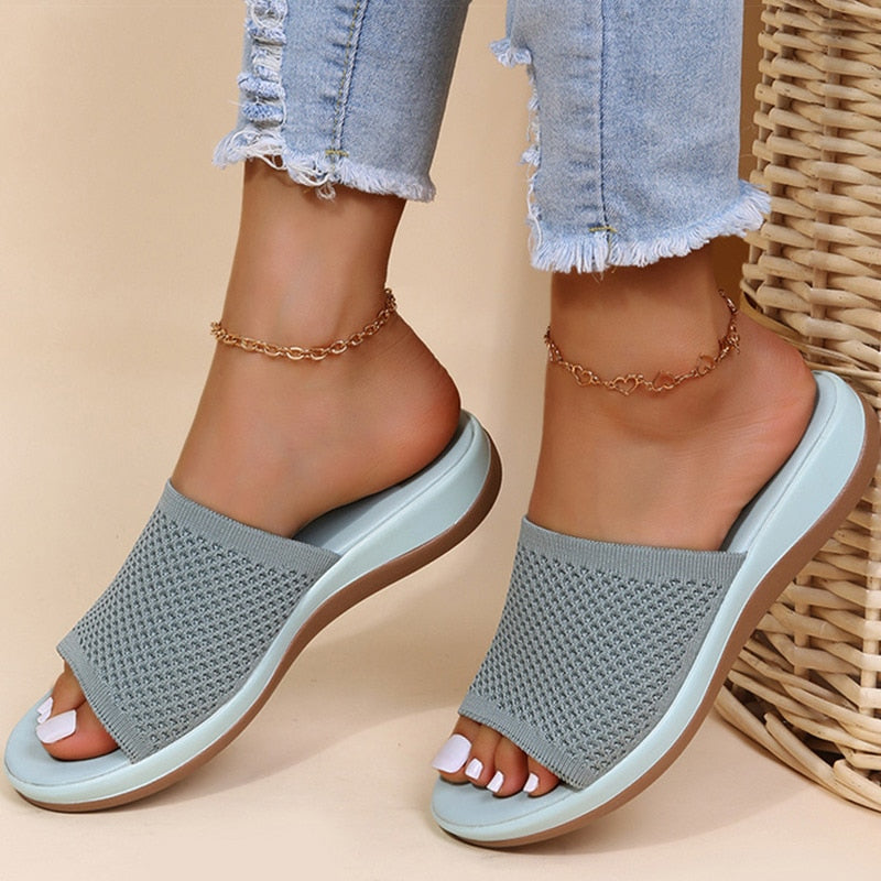 Damen - Sommer Sliders - Atmungsaktive Leichte Material - Slip-Ons für Komfort und Stil